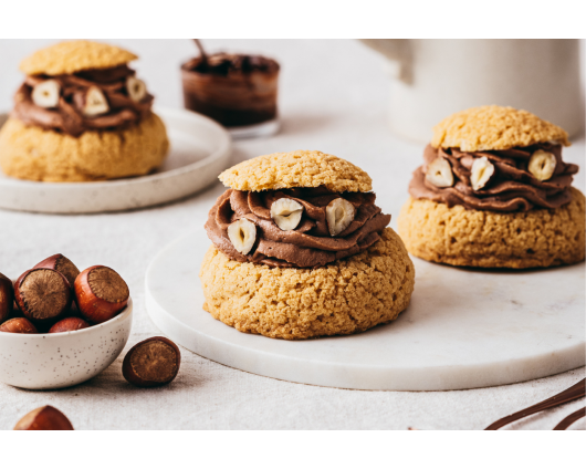 Choux craquelin crème mascarpone Pâte à Tartiner cacao noisette Gavottes®